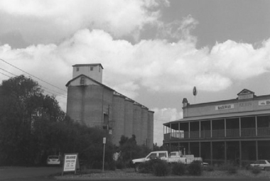 PARKES-(neg11)