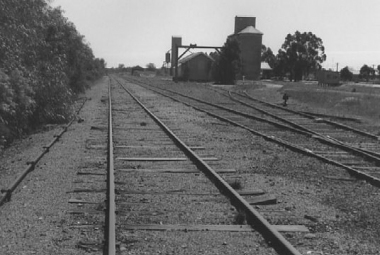 TULLAMORE-(neg1)